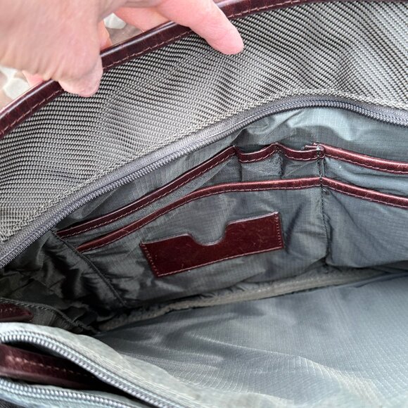 Filson Carry-On Tote Briefcase Laptop Work Bag - Picture 9 of 16